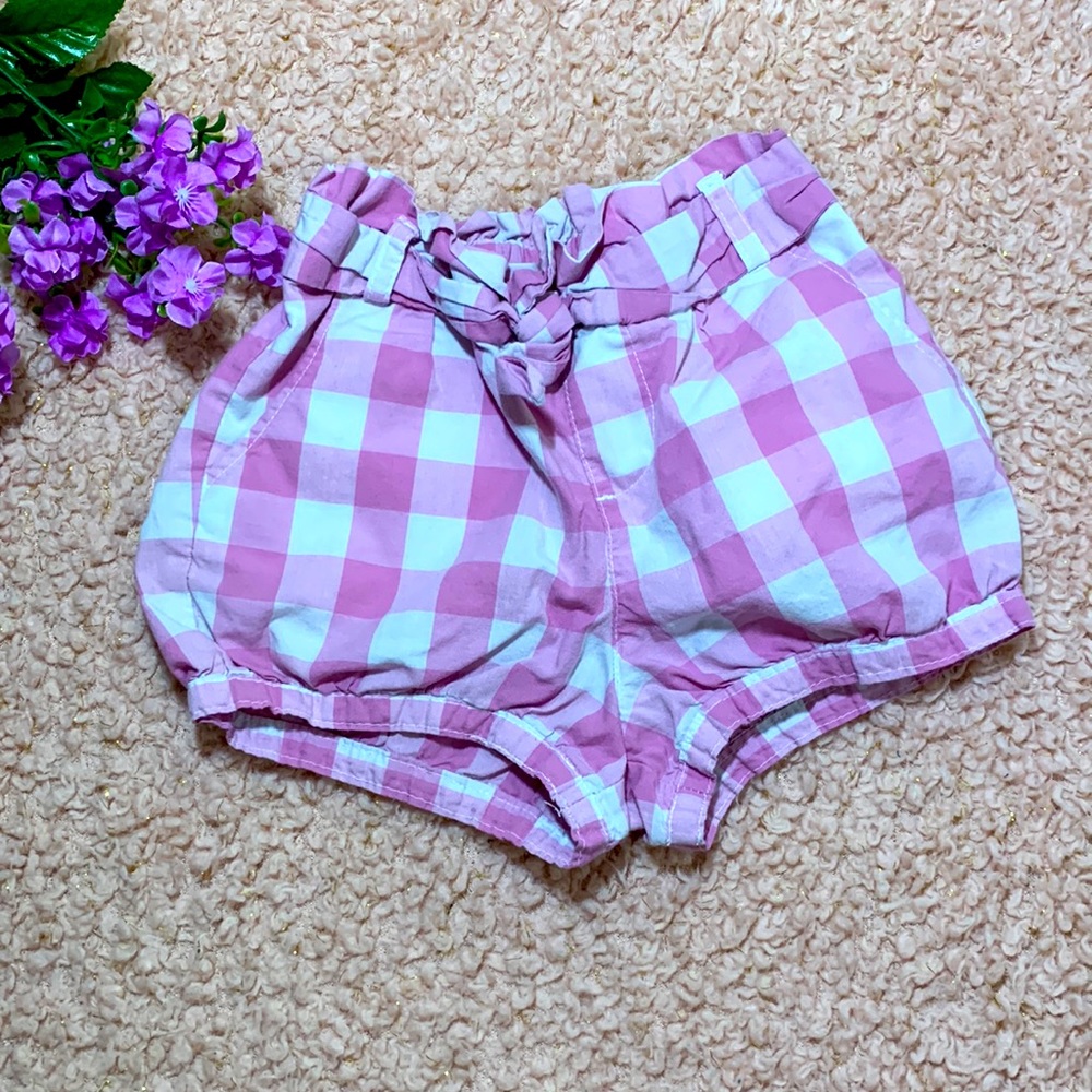 3/$15 🛍 Mix n match sale. Girls shorts